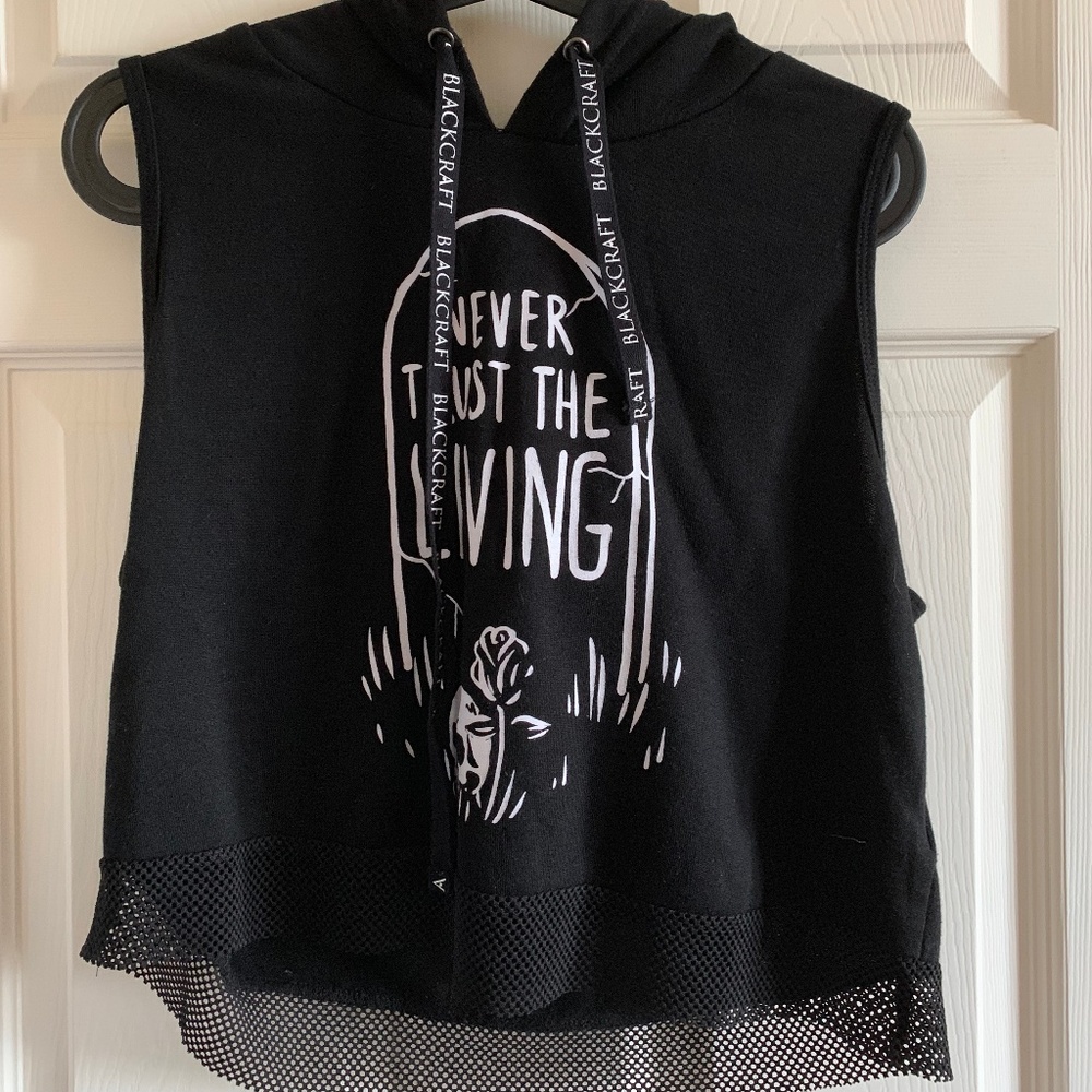 BLACKCRAFT NEVER TRUST THE LIVING CROP HOODIE
